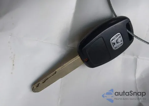 2004 Honda Accord 2.4 Lx from USA, damaged, VIN 1HGCM563X4A161196